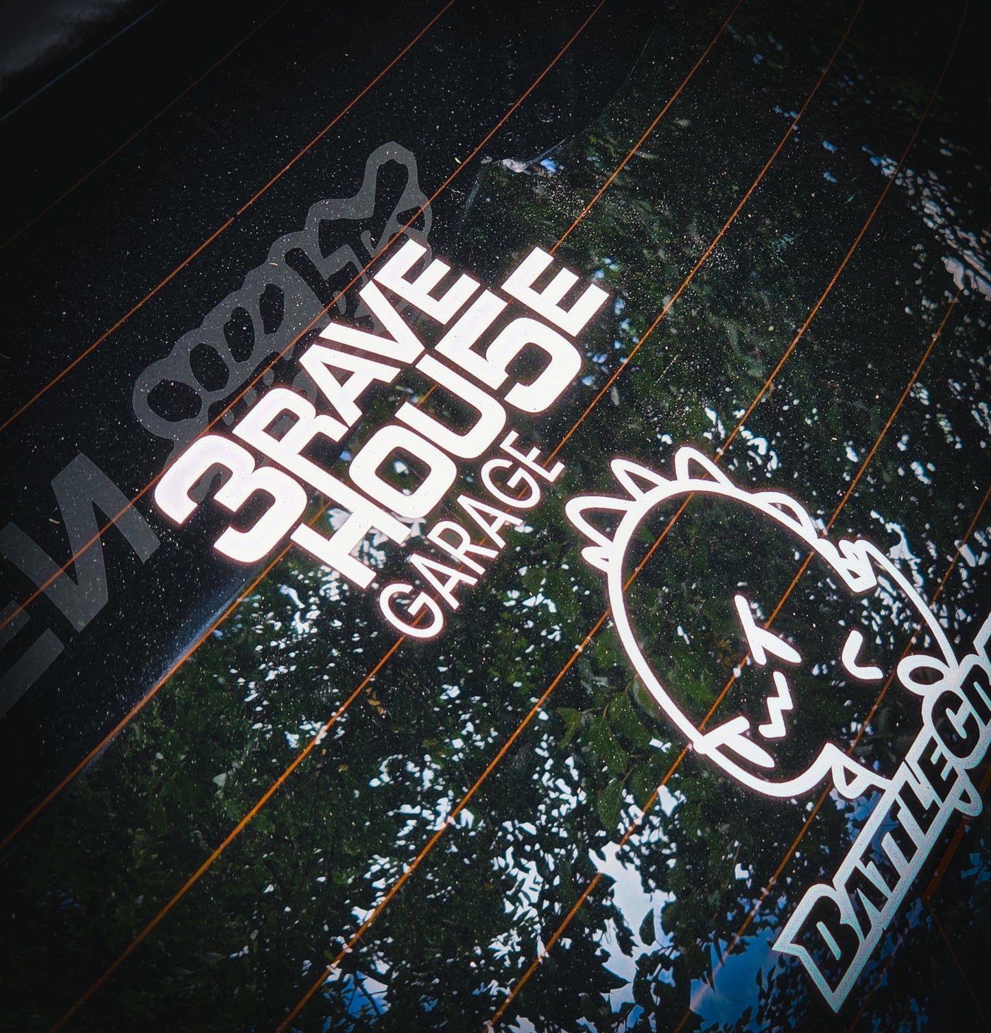 3rave Hou5e garage 8in die cut decal